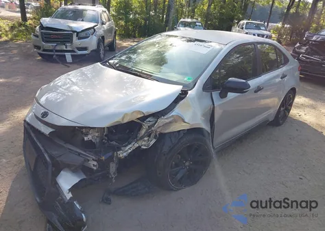 2022 Toyota Corolla Se Nightshade Edition z USA, uszkodzony, nr VIN 5YFS4MCEXNP137181